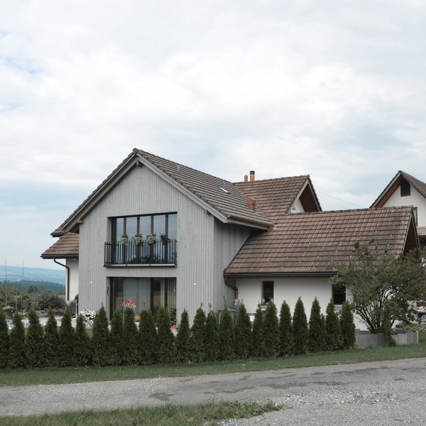 01_05_08_anbau mfh uerzlikon