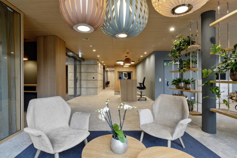 RAIFFEISENBANK_DOTTIKON_-07