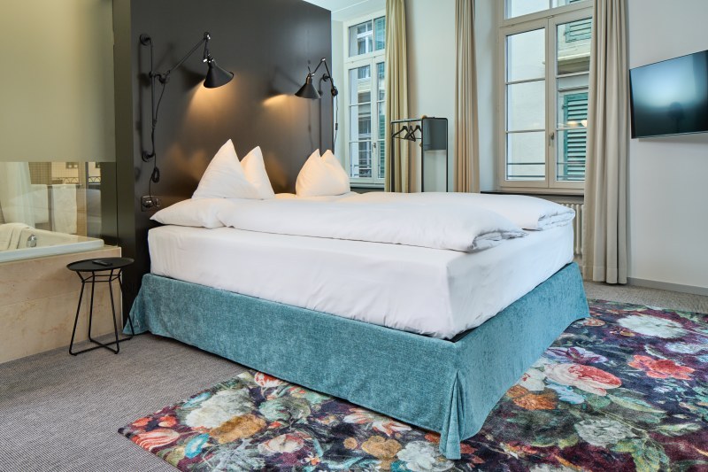 Limmathof_Baden_Doppelzimmer_Deluxe_mitBalkon-1